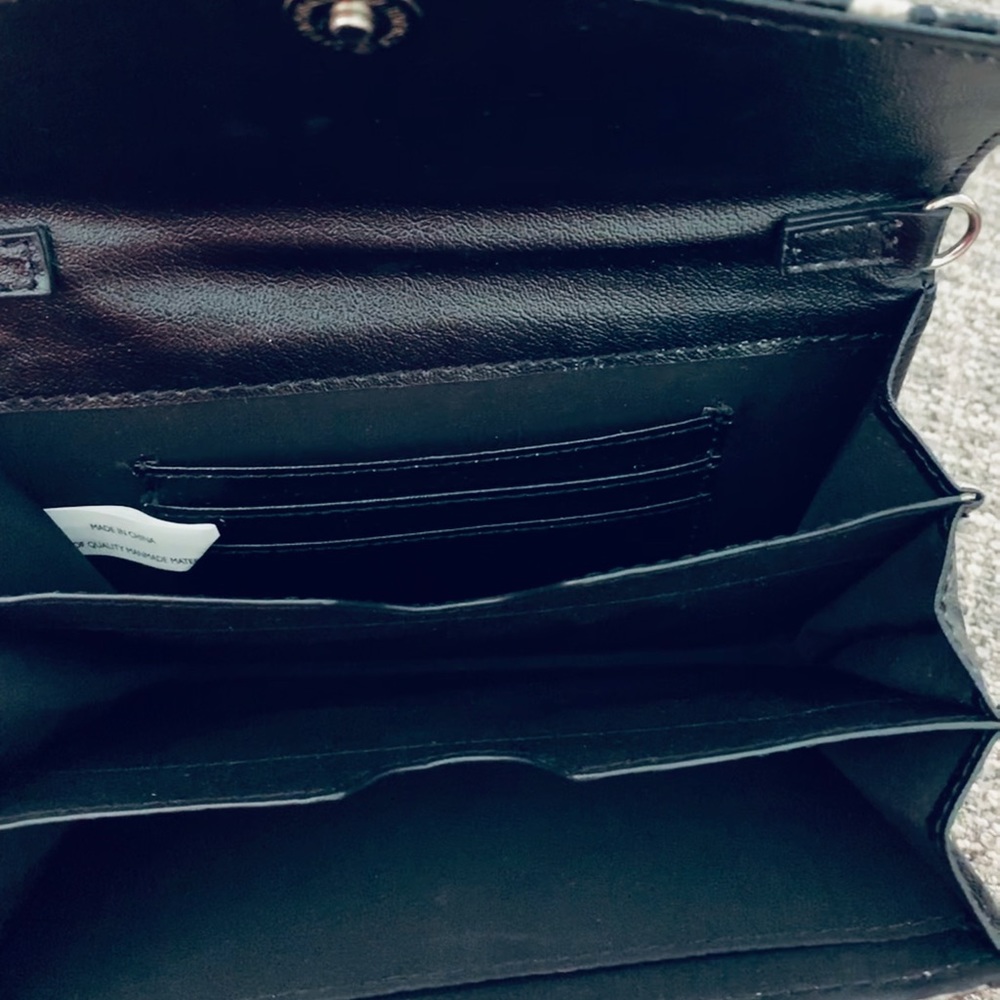 Wallet/ Clutch - Picture 5 of 7